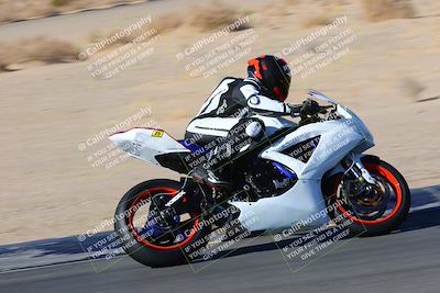 media/Jan-09-2022-SoCal Trackdays (Sun) [[2b1fec8404]]/Turn 8 (1045am)/